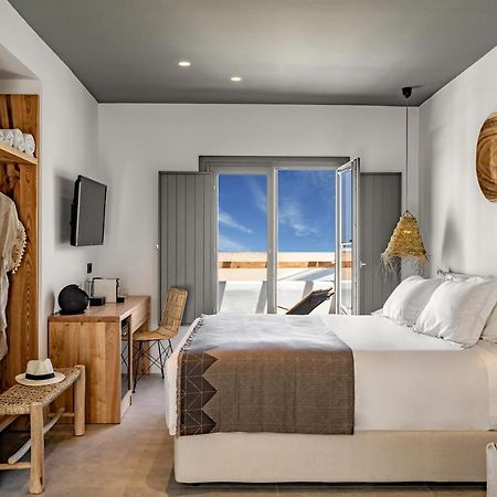 Lemon Suites Santorini Фира Екстериор снимка