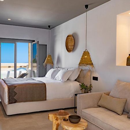 Lemon Suites Santorini Фира Екстериор снимка