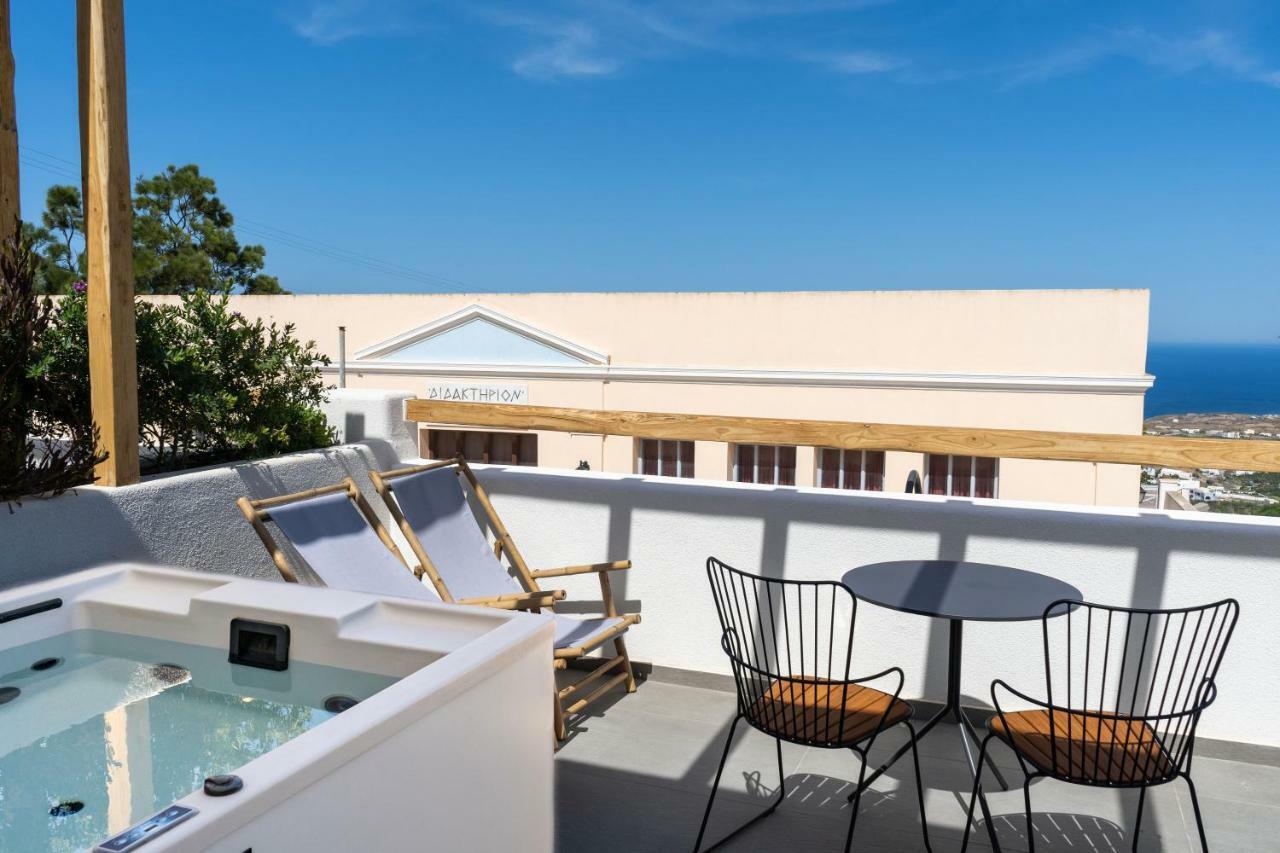 Lemon Suites Santorini Фира Екстериор снимка
